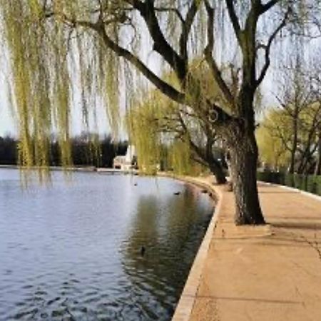 Welcome 2 Bedrooms Flat In Wimbledon Londres Exterior foto