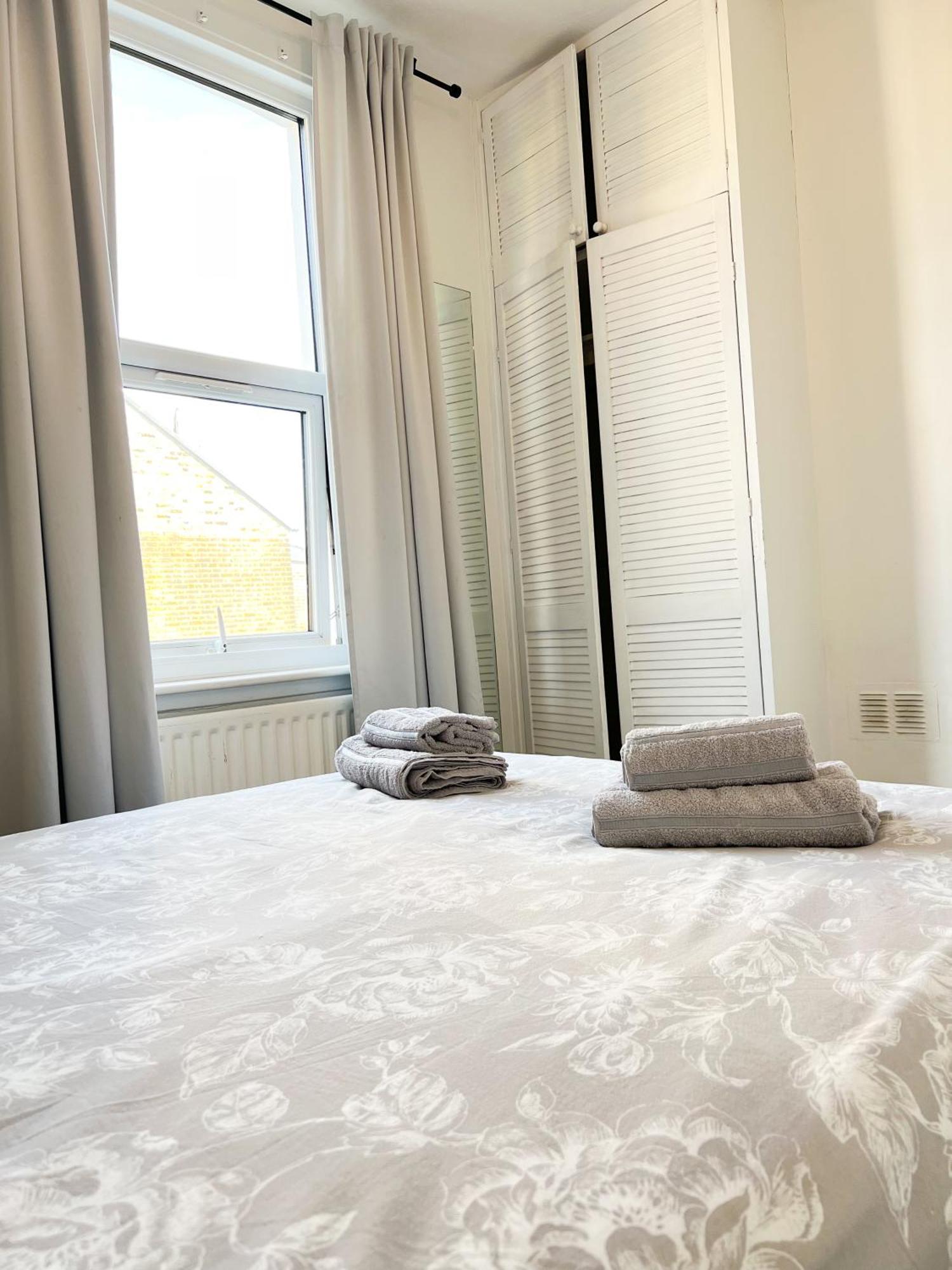 Welcome 2 Bedrooms Flat In Wimbledon Londres Exterior foto